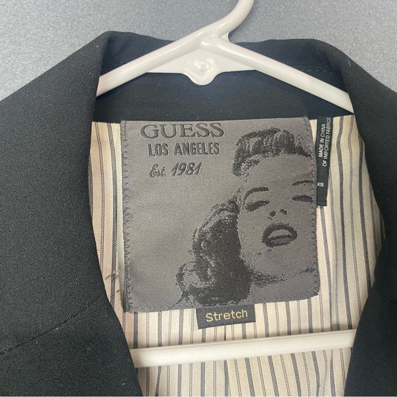 Vintage Guess Black Blazer XS Fitted Professional Office Workwear Business - Picture 5 of 8